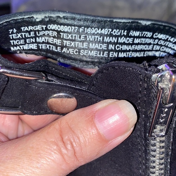 Mossimo size 71/2 Royal blue and black 3” pumps. Ankle strap and zippered heel. - Picture 10 of 10